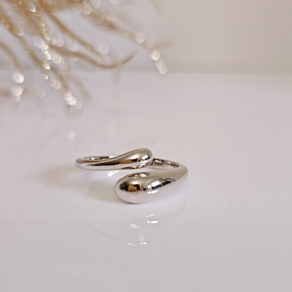 Sterling Silver Small Drop Paddle Ring, Abstract Ring,Wraparound Ring,Adjustable - Picture 2 of 9